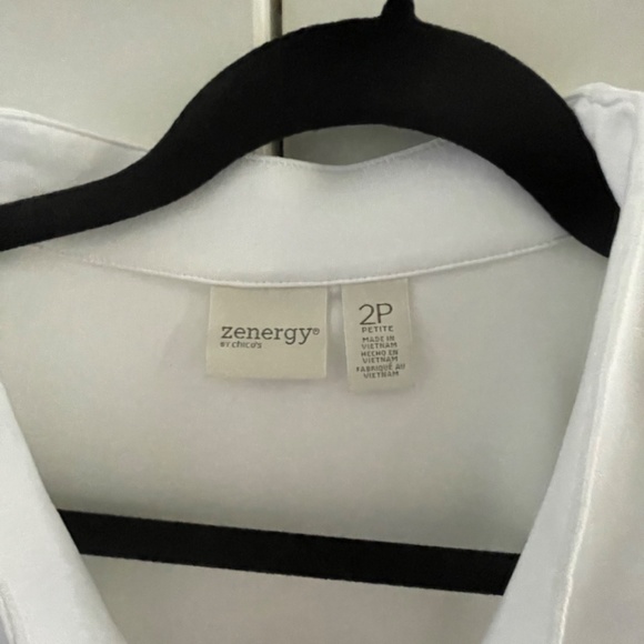 Zenergy bedazzled zip top - Picture 2 of 2